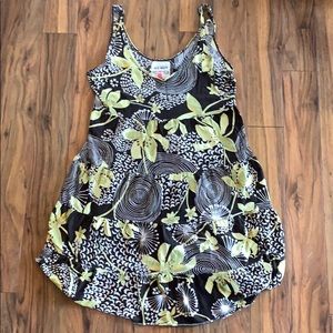 Old navy maternity top